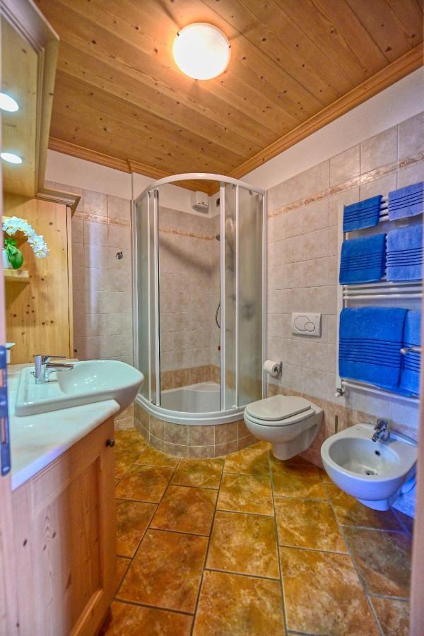 ボルミオ Casa Casteヴィラ エクステリア 写真
